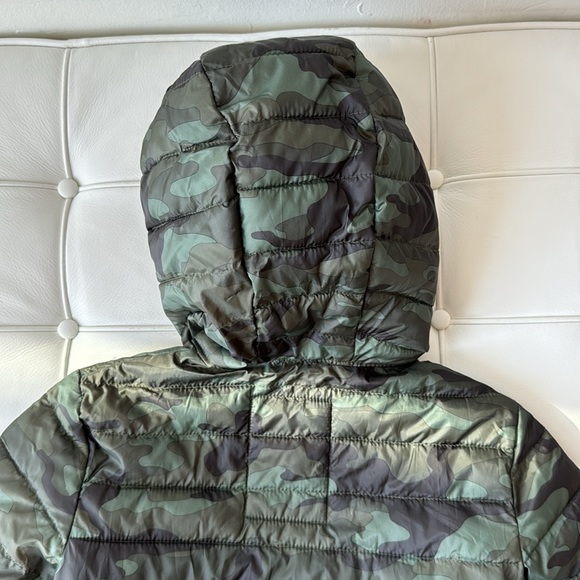 Gap Kids Lightweight Puffer Size S (6/7) - Picture 6 of 11